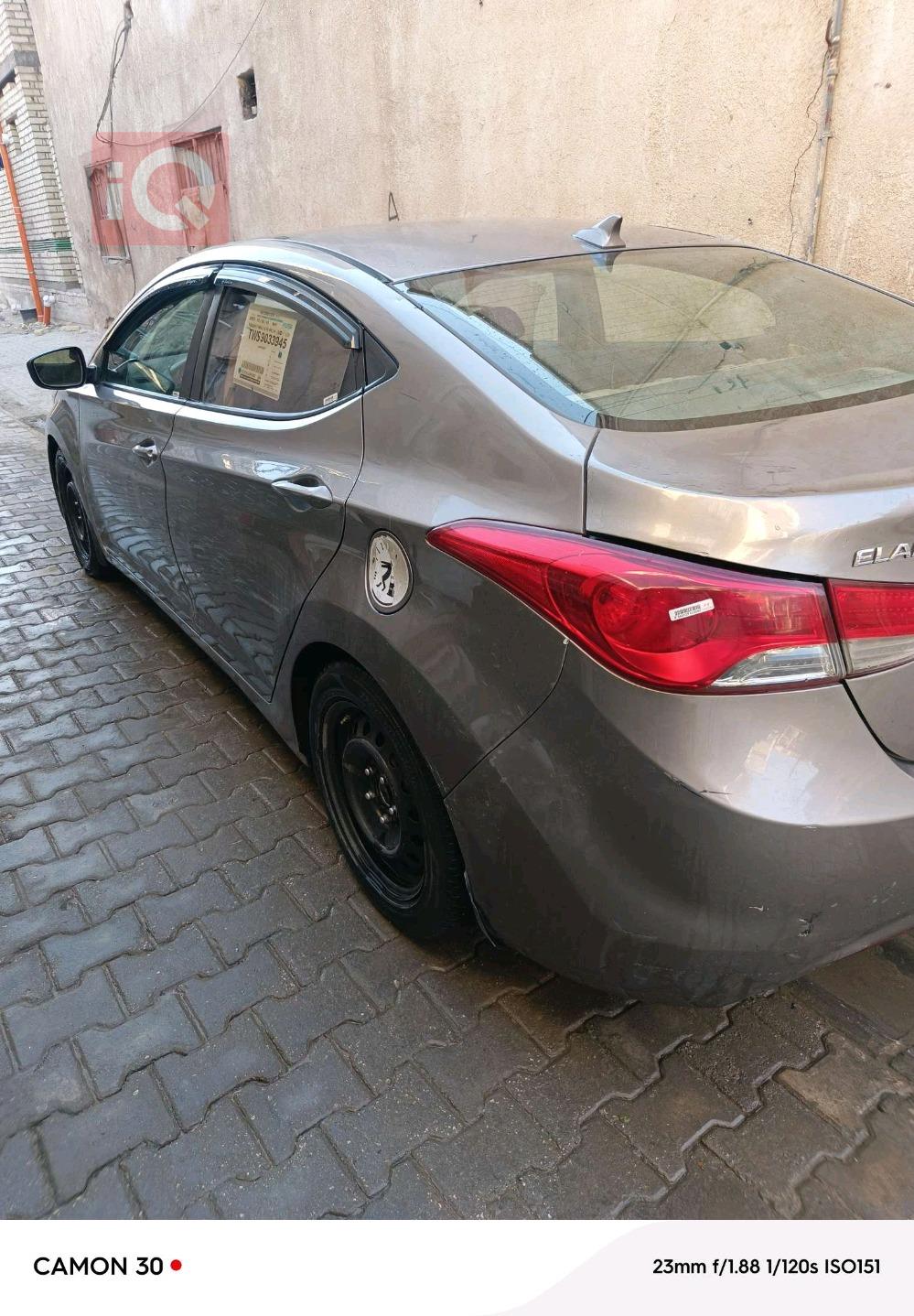 هیوندای ئەلەنترا